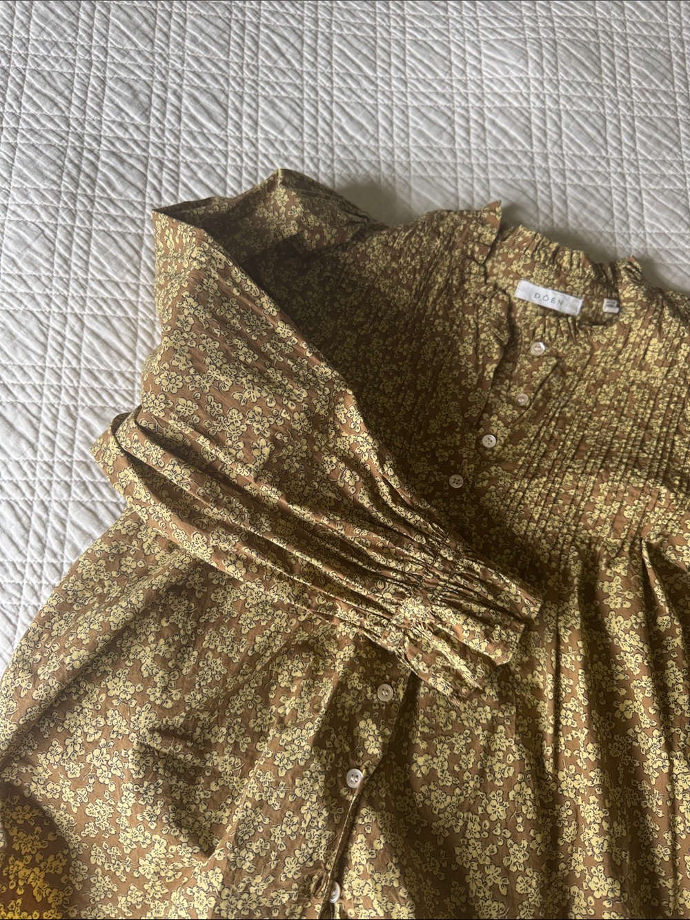 Doen Hattie Top in Gold Winter Meadow